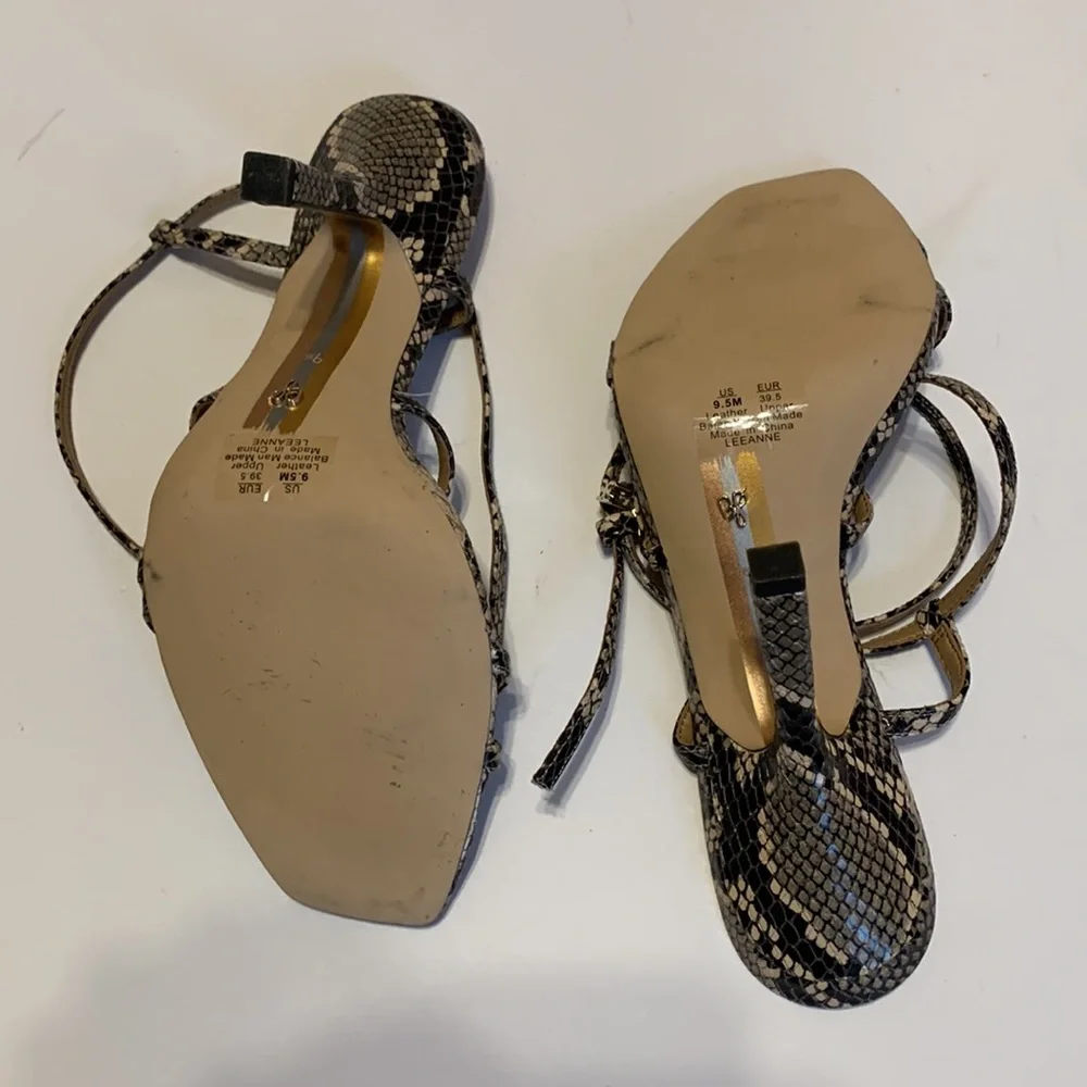 Sam Edelman elegant snake